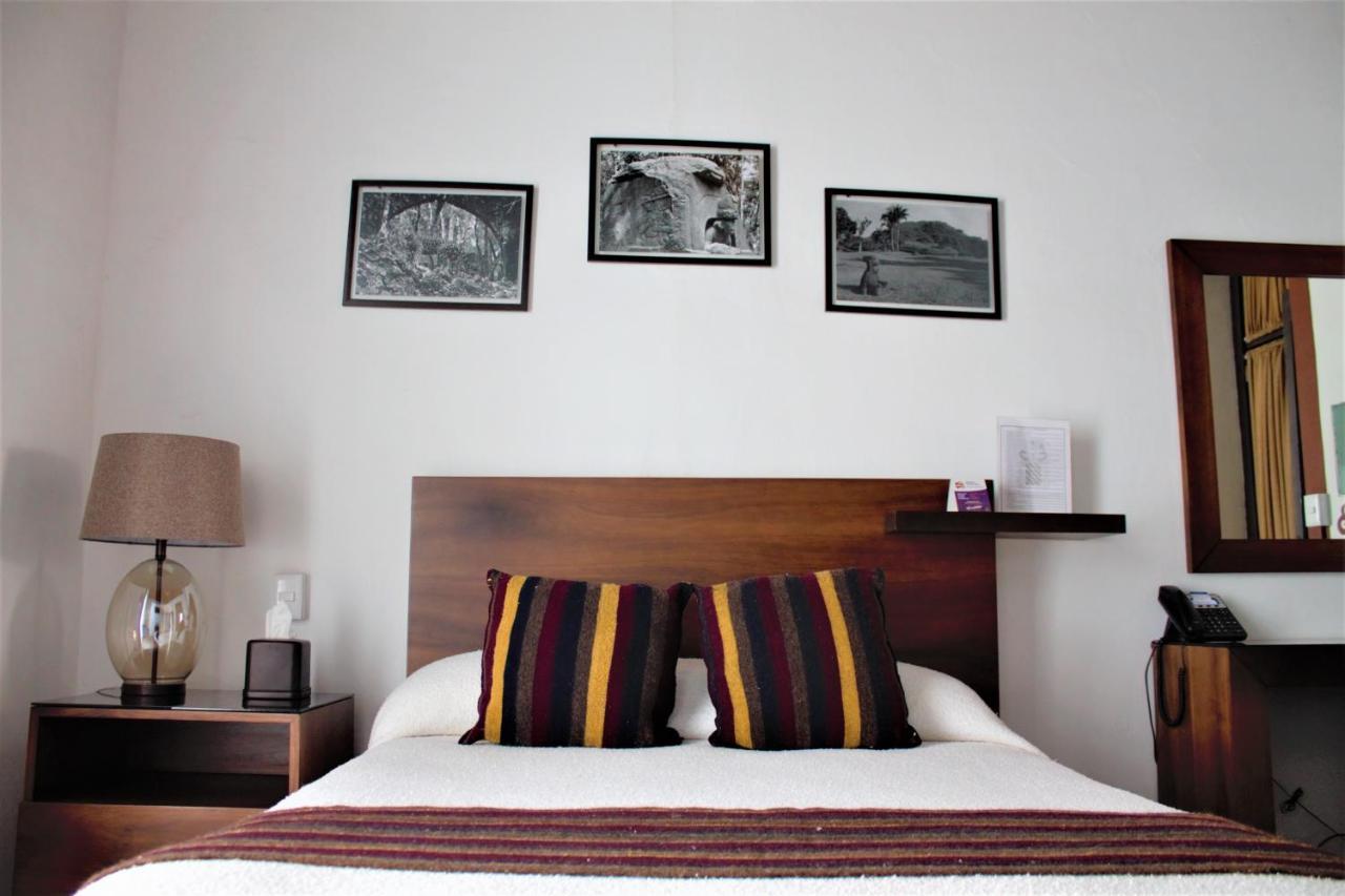 Quinta Alhondiga Galindo Hotel Boutique 乔卢拉 外观 照片